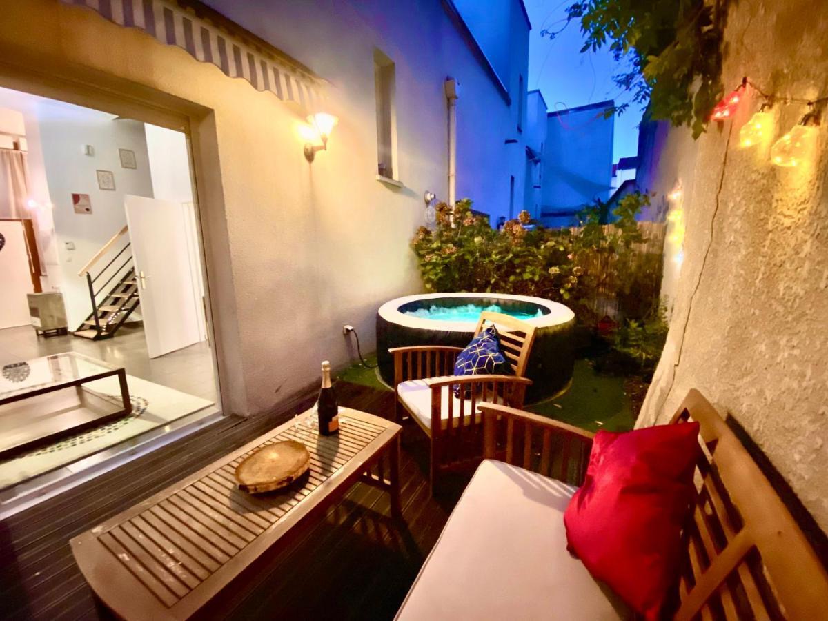 Magnifique Villa Avec Jacuzzi Au Pied Du Stade Сен Дени Екстериор снимка
