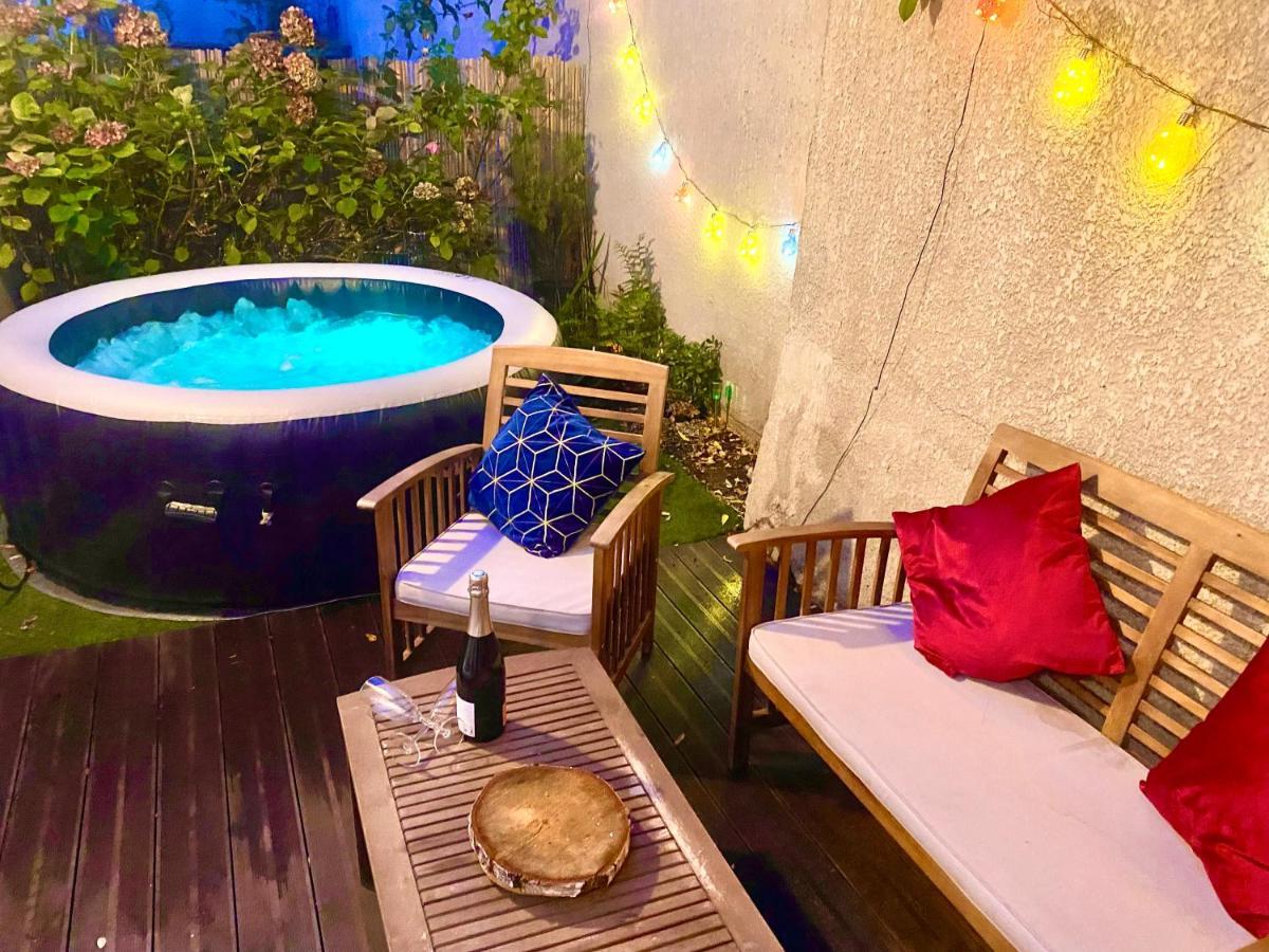 Magnifique Villa Avec Jacuzzi Au Pied Du Stade Сен Дени Екстериор снимка