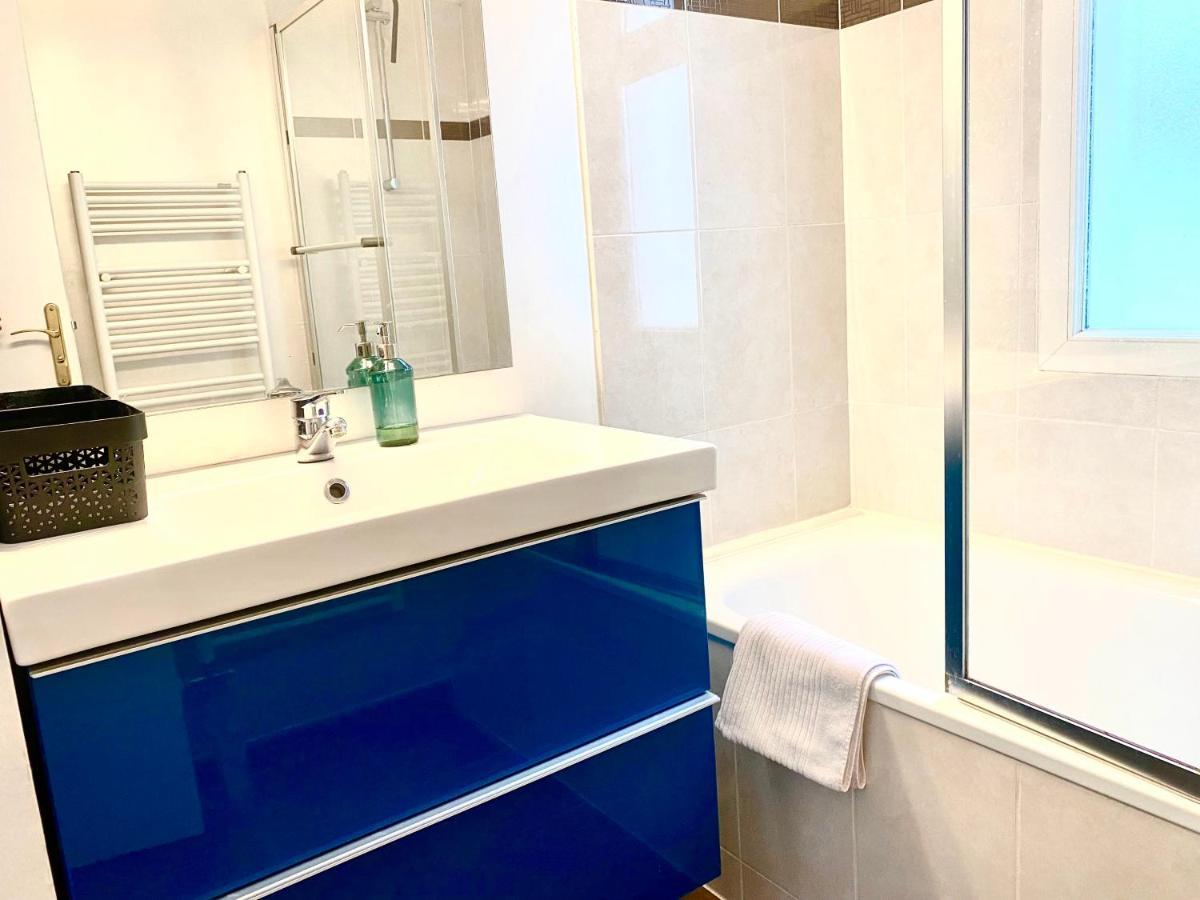 Magnifique Villa Avec Jacuzzi Au Pied Du Stade Сен Дени Екстериор снимка